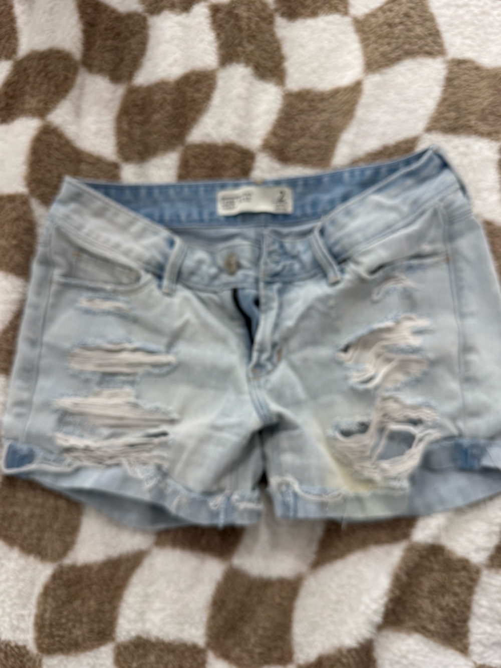 Abercrombie & Fitch Light Blue Low Rise Denim Shorts size 2/26